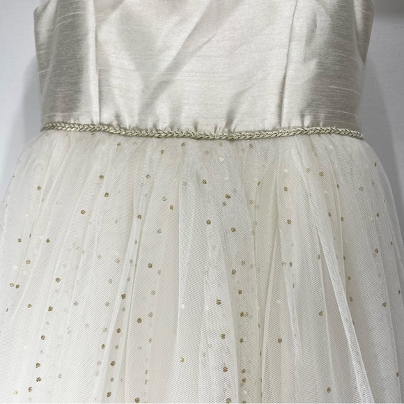 David’s Bridal Girls White & Gold Tulle Dress Size 8 Special Occasion - Picture 4 of 10
